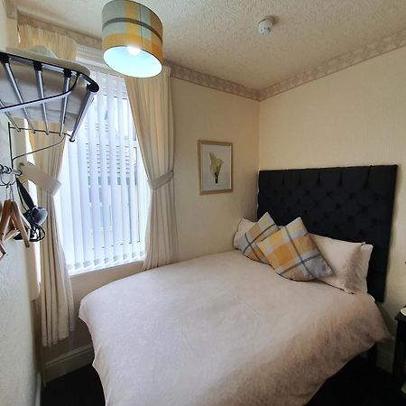 Windsor House Hotel Блекпул Екстериор снимка