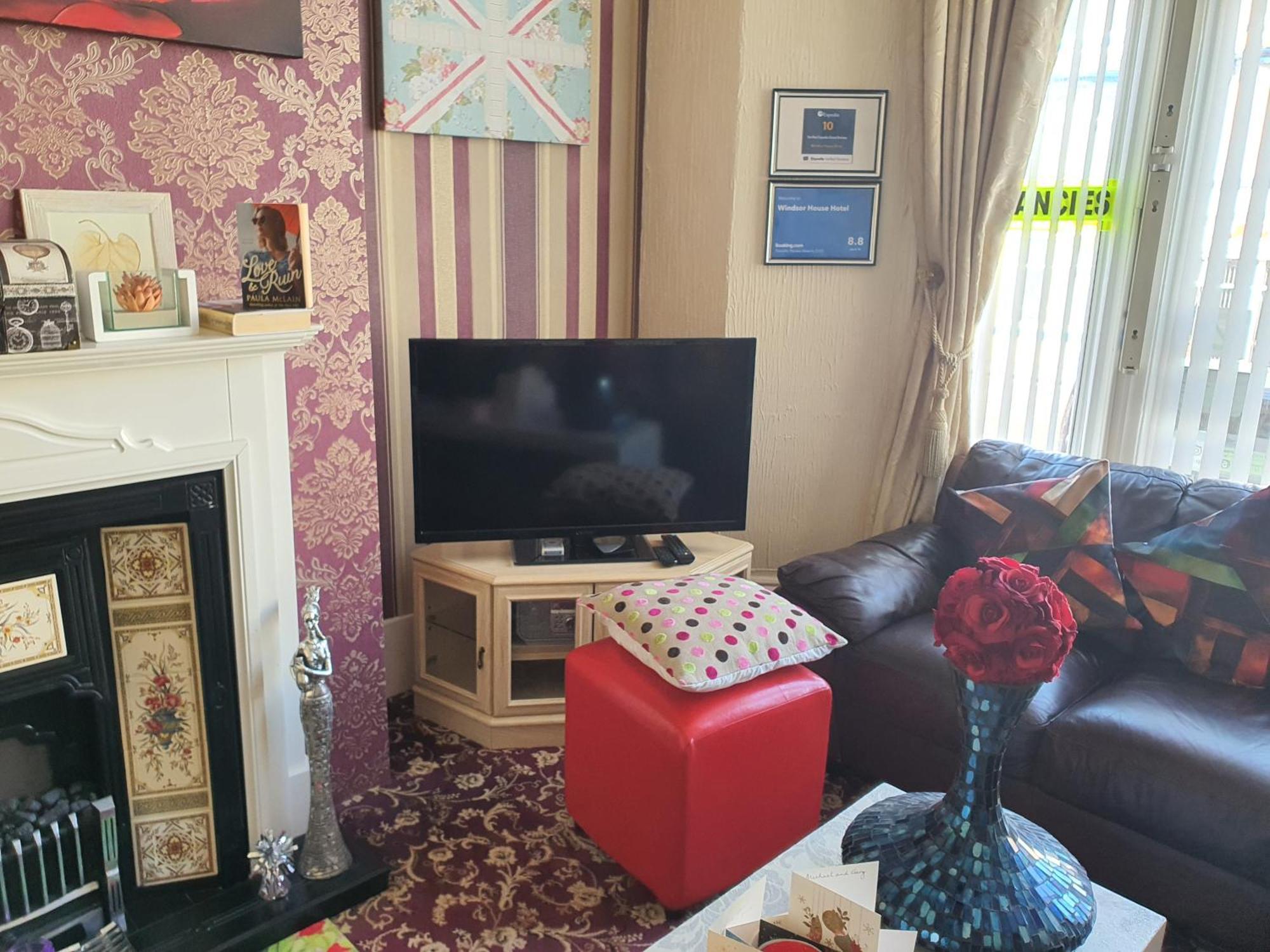 Windsor House Hotel Блекпул Екстериор снимка