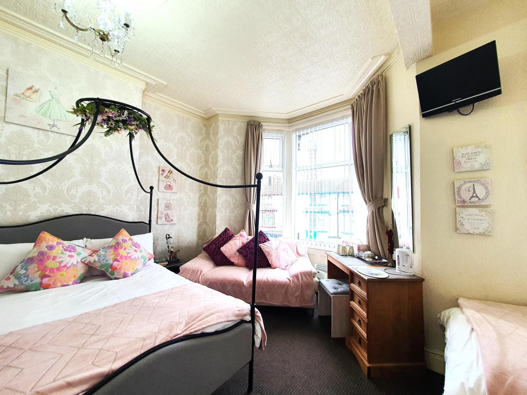 Windsor House Hotel Блекпул Екстериор снимка