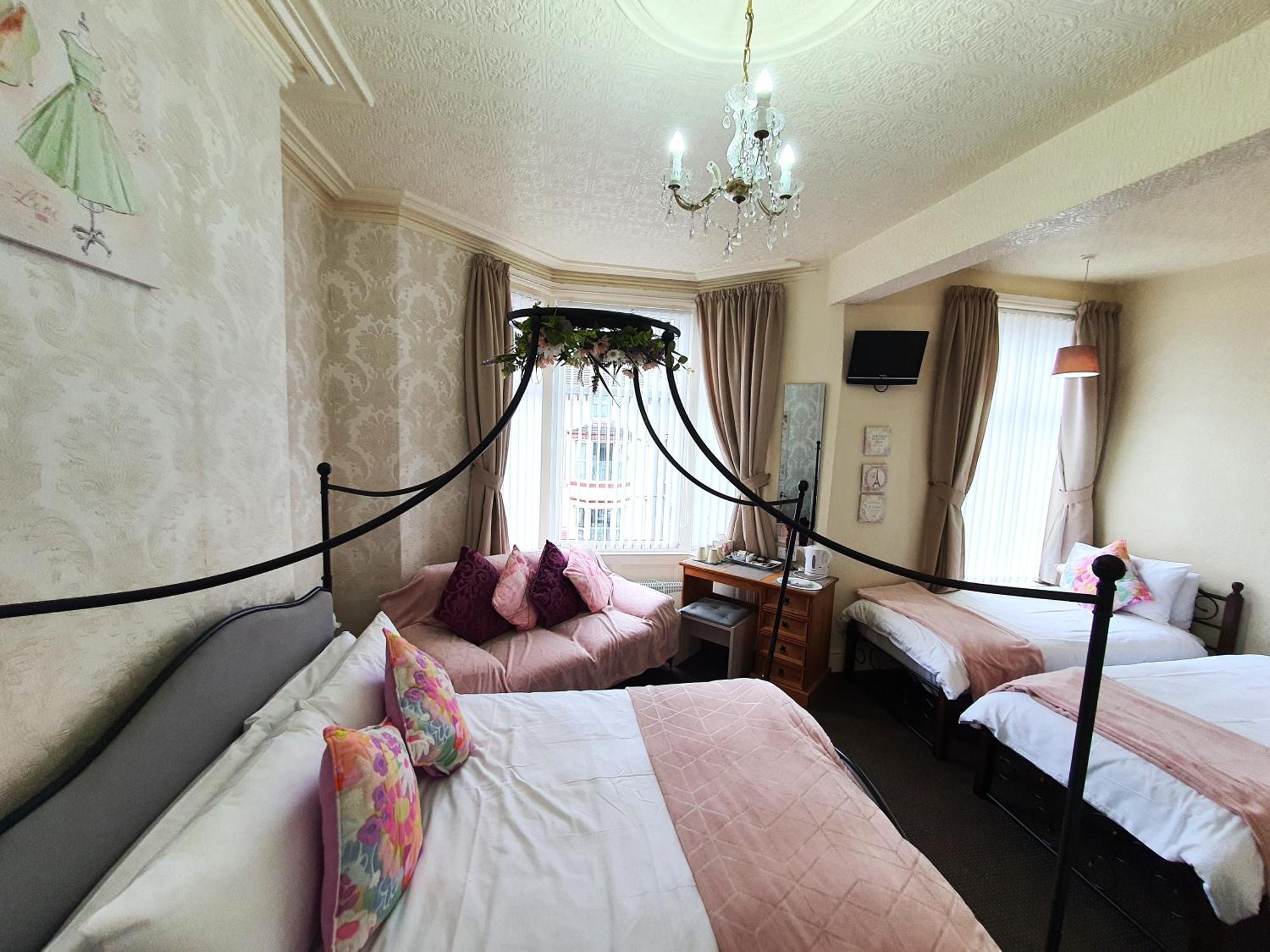 Windsor House Hotel Блекпул Екстериор снимка