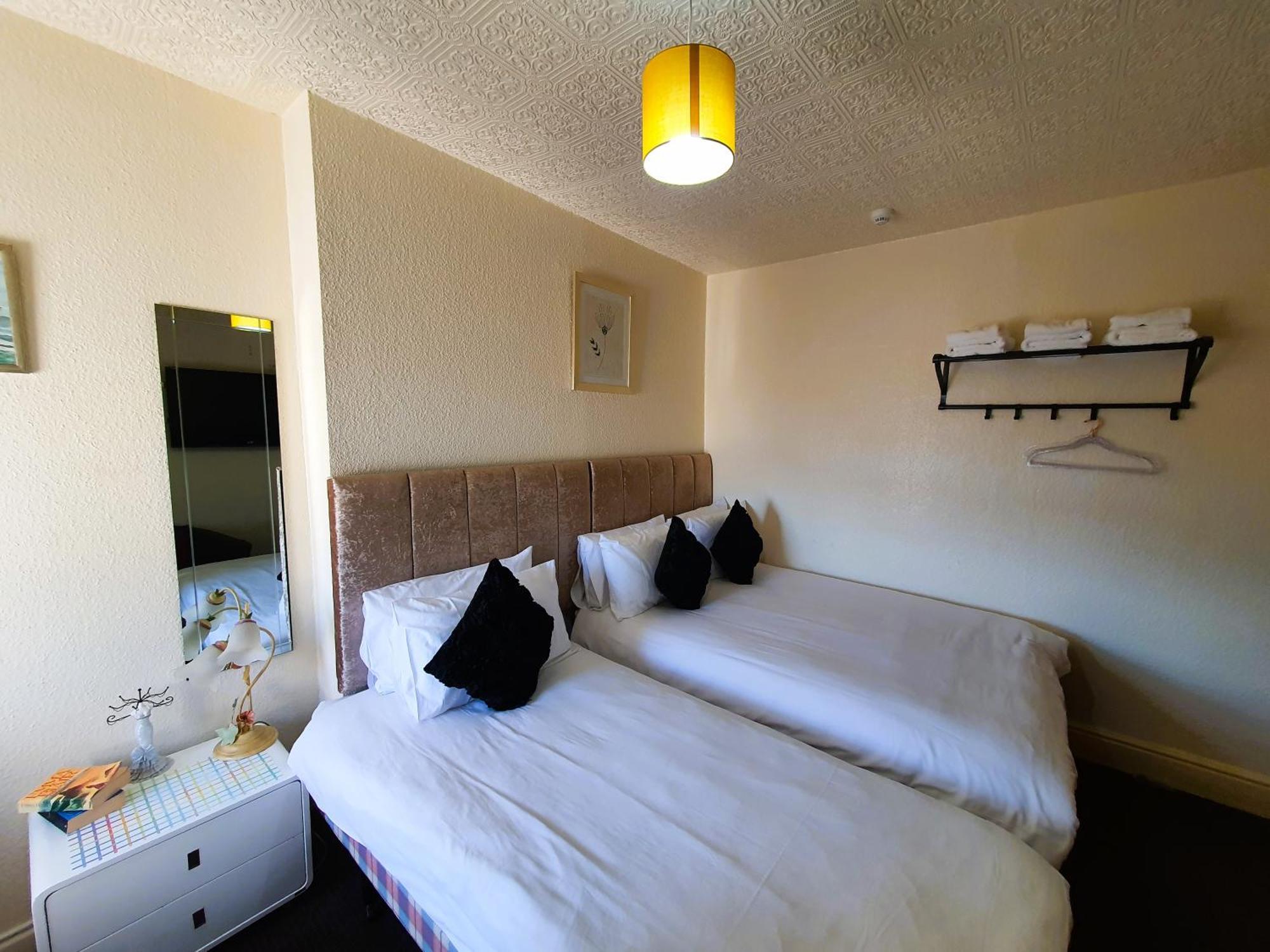 Windsor House Hotel Блекпул Екстериор снимка